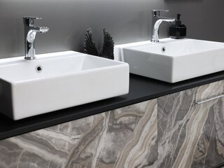 Amber Serisi Çift Lavabolu Banyo Mobilyası (LED Aynalı Asma Set) - 3
